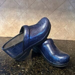Dansko Blue Embossed Women's Clogs